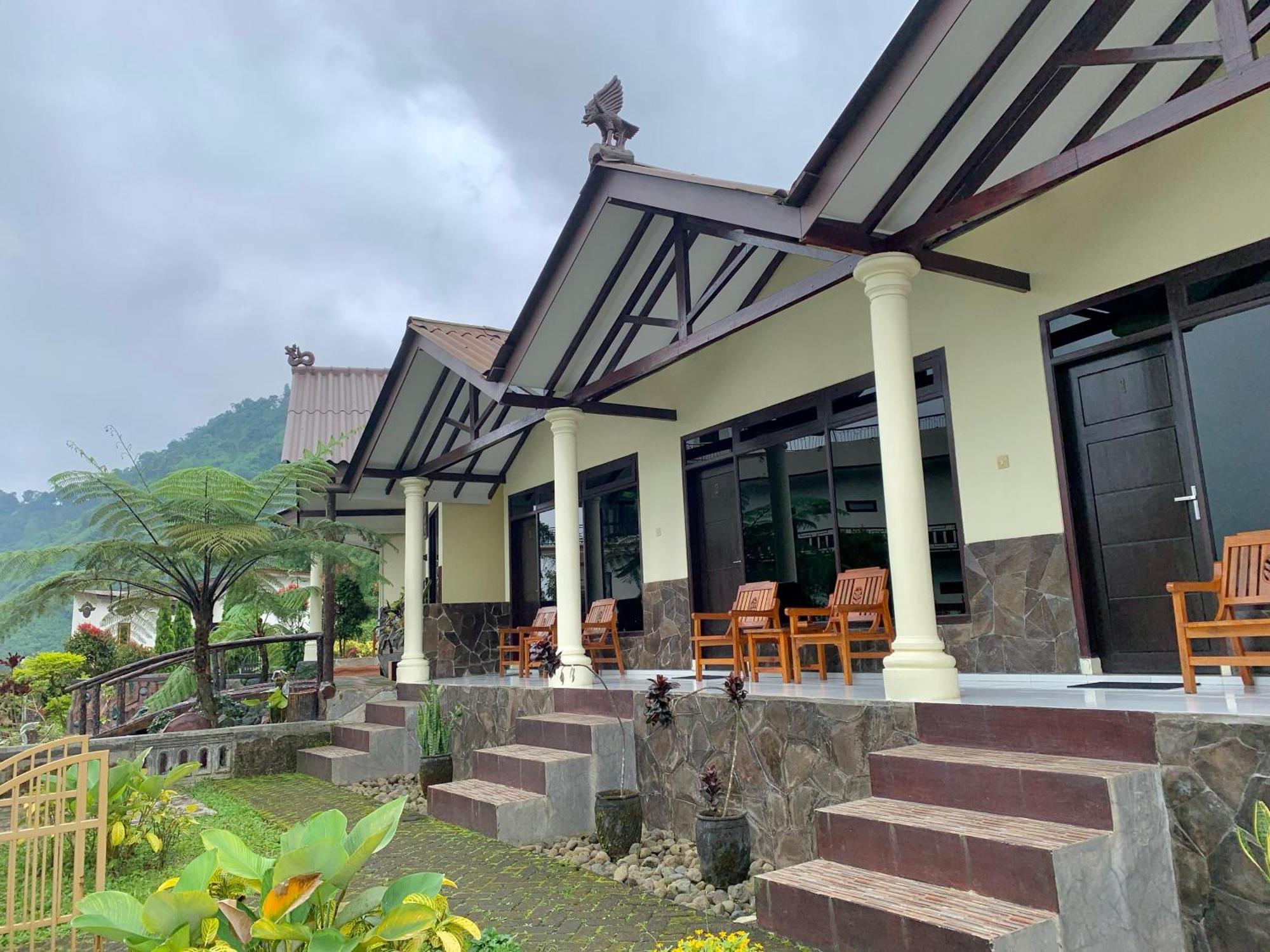 Gubuk Ndeso Bromo Apartment Екстериор снимка