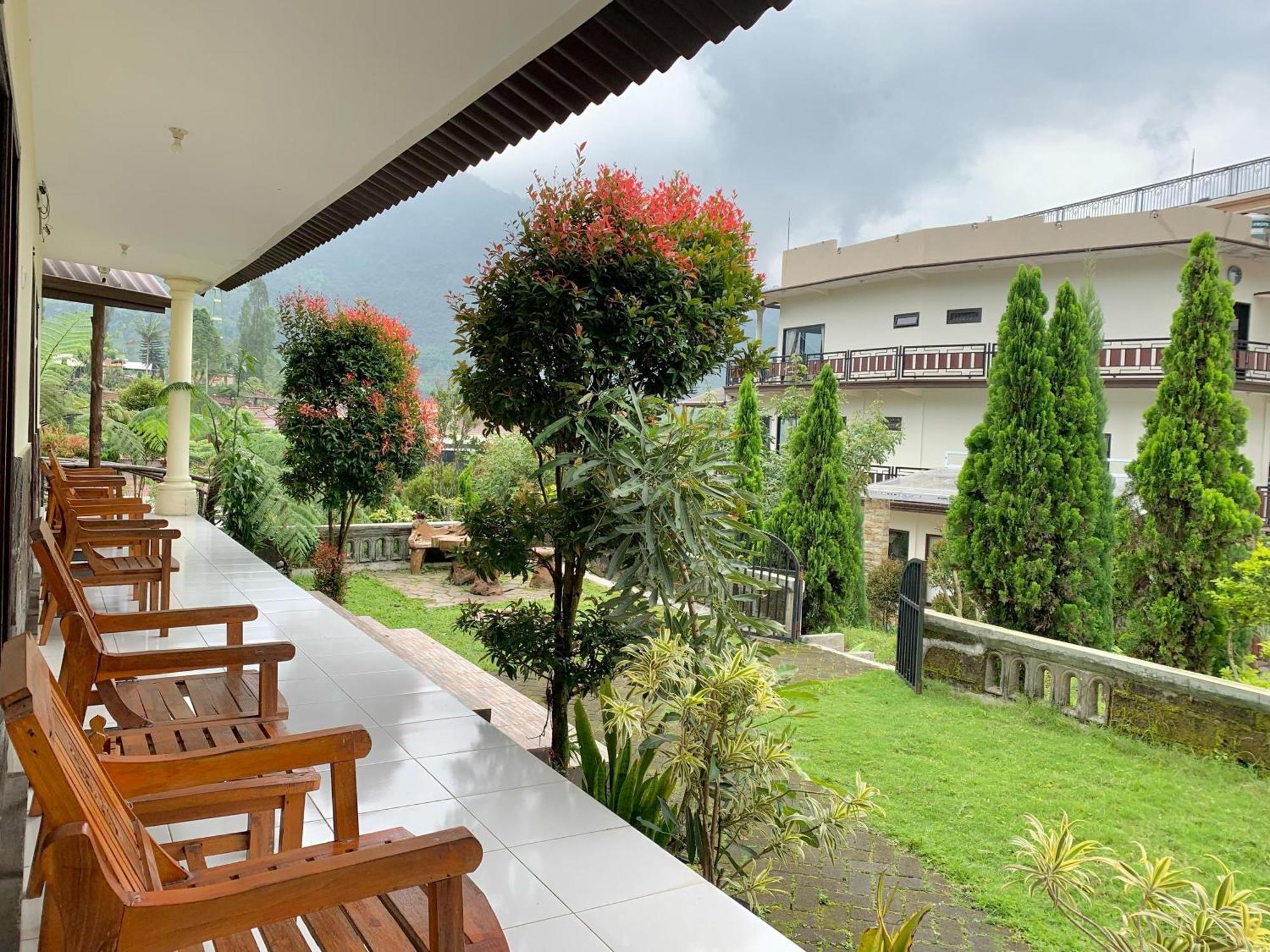 Gubuk Ndeso Bromo Apartment Екстериор снимка